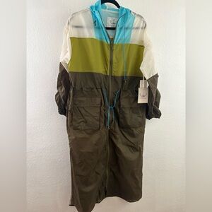 Boundless North parachute raincoat color block size S